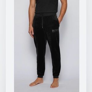 Hugo Boss BOSS Black Velour Logo Jogger Pants Men’s M Luxe Lounge Athleisure